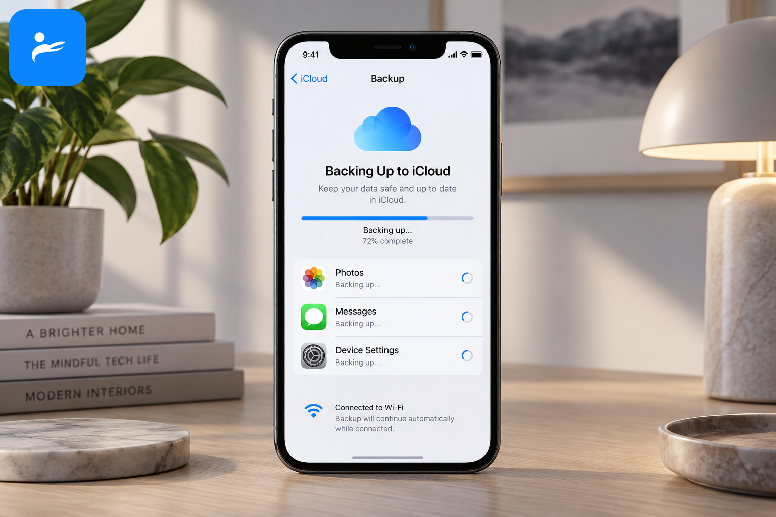 iPhone 正在透過 Wi-Fi 進行 iCloud 備份,畫面顯示照片、訊息與裝置設定